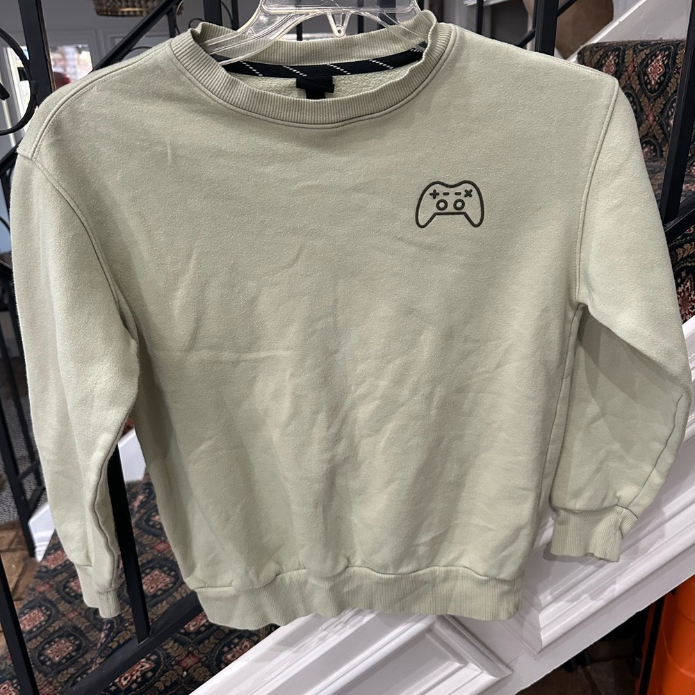 Boys sweatshirt